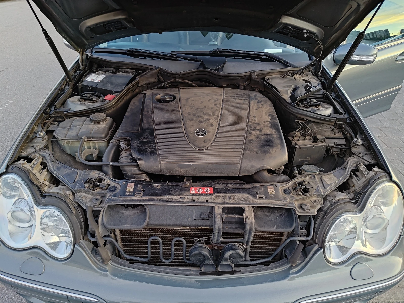 Mercedes-Benz C 200 C200 CDI Facelift (Гаражна), снимка 17 - Автомобили и джипове - 54297046