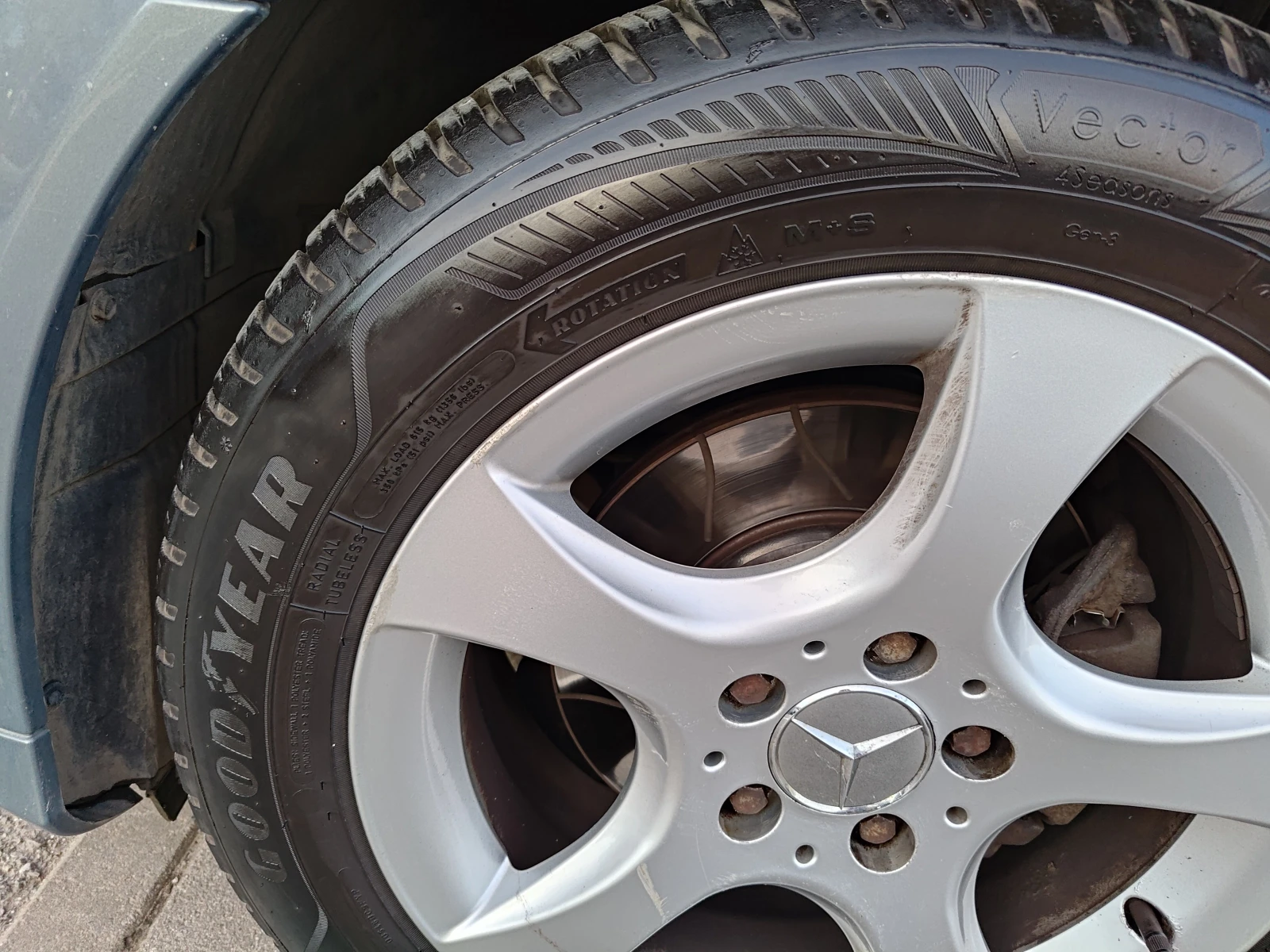 Mercedes-Benz C 200 C200 CDI Facelift (Гаражна), снимка 14 - Автомобили и джипове - 54297046