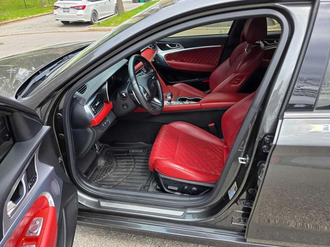 Genesis G70 * 3.3T Sport * DISTRONIC* ���������* 360������*  | Mobile.bg � ����������� 5