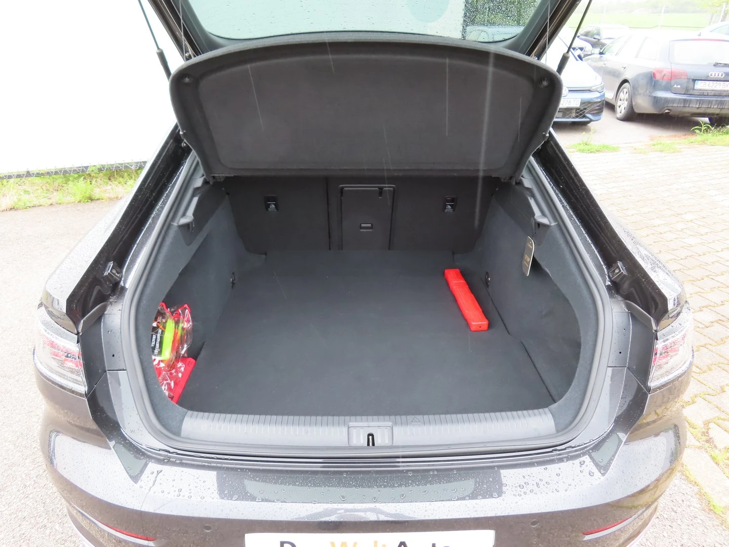 VW Arteon, снимка 17 - Автомобили и джипове - 56420466