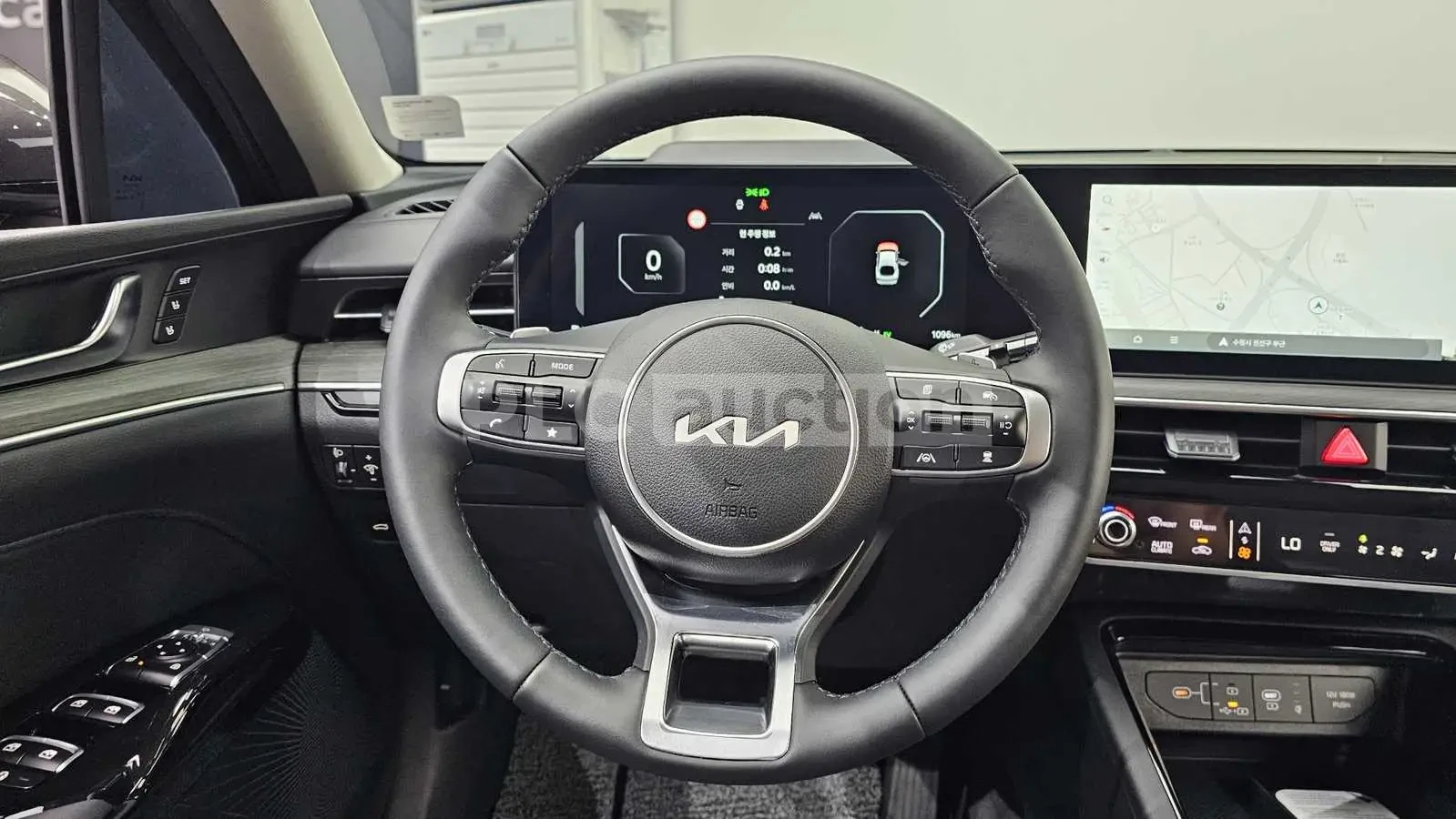 Kia K5 Hybrid| КАМЕРА| DIST| HEAD-UP| ВКЛ.ТЕХНОТЕСТ, снимка 6 - Автомобили и джипове - 55087113