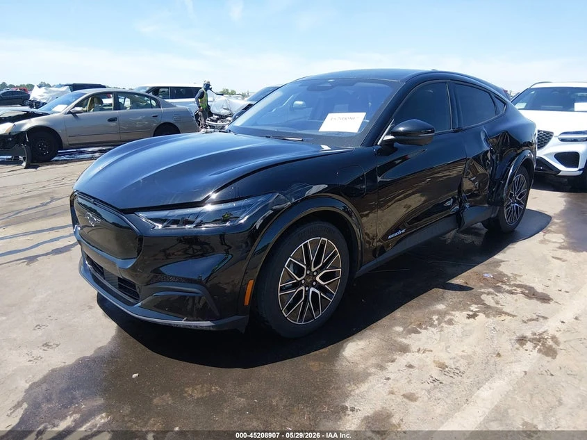 Ford Mustang Mach-E Premium, снимка 2 - Автомобили и джипове - 55097042