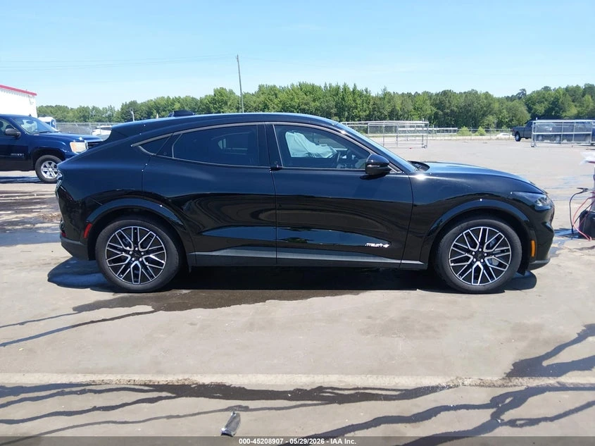 Ford Mustang Mach-E Premium, снимка 10 - Автомобили и джипове - 55097042