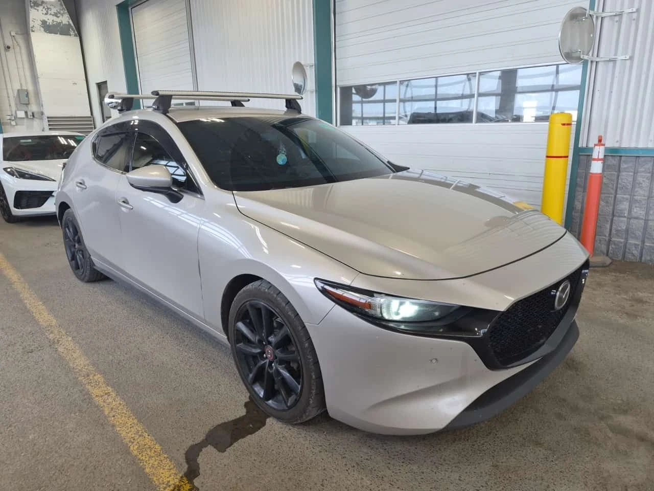 Mazda 3  GT SPORT / ЦЕНА ДО БЪЛГАРИЯ / ХЕДЪП , снимка 2 - Автомобили и джипове - 55180343
