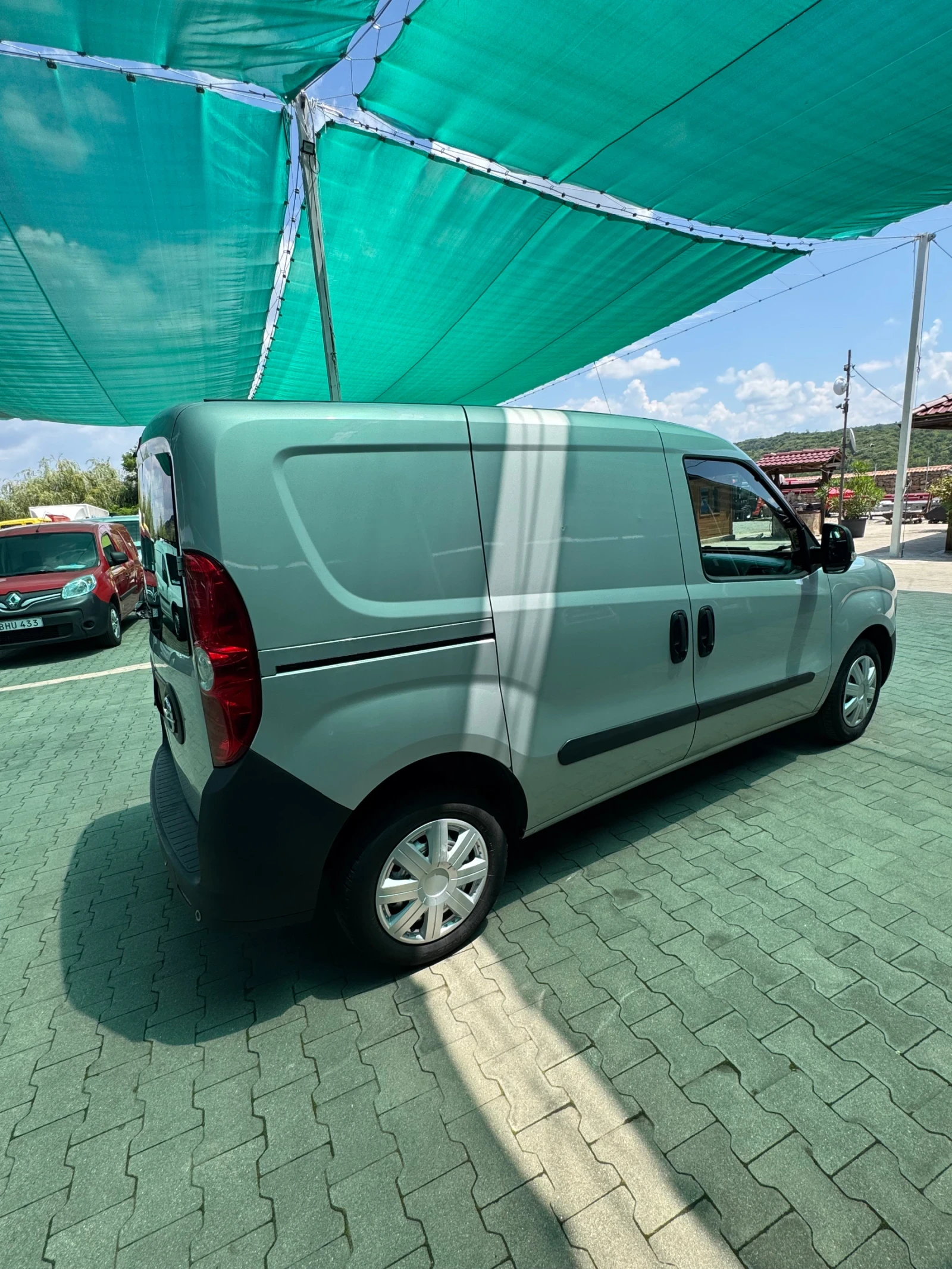 Opel Combo 1.3 CDTi L1H1, снимка 7 - Автомобили и джипове - 55327559