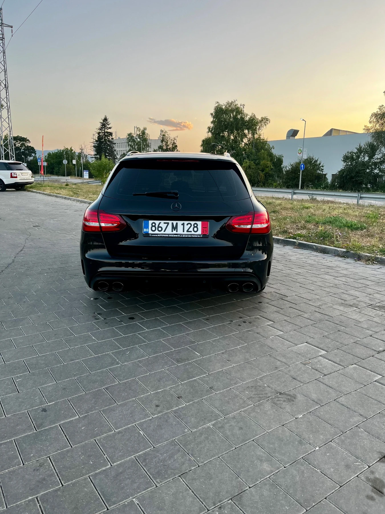 Mercedes-Benz C 400 4-MATIC 9G-TRONIC, снимка 8 - Автомобили и джипове - 55647289
