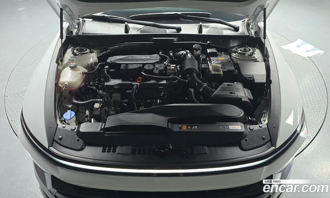 Hyundai Sonata 1.6 Turbo Exclusive, снимка 6 - Автомобили и джипове - 56155498