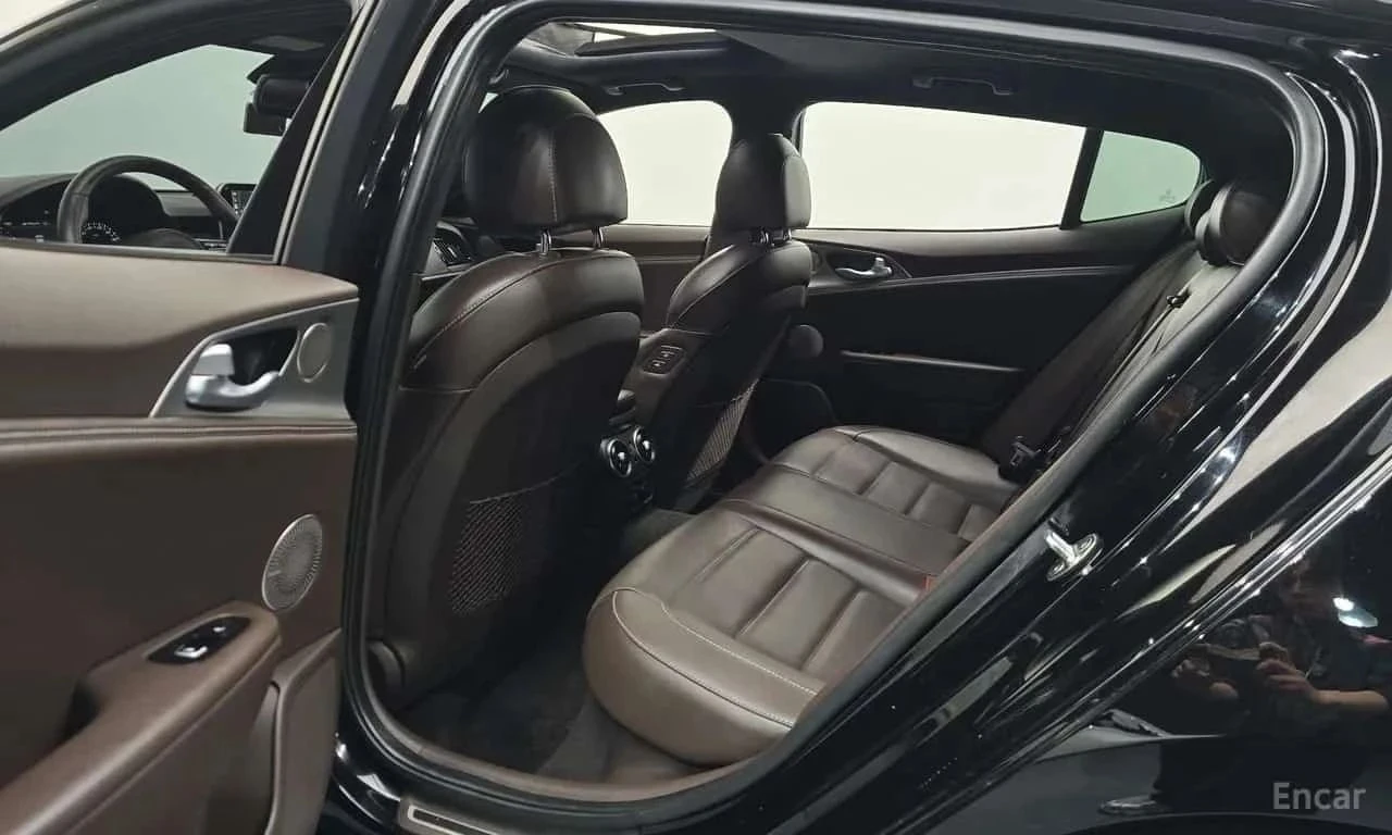 Kia Stinger | Mobile.bg � ����������� 12