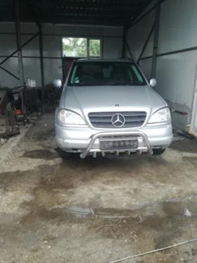 Mercedes-Benz ML 320  - [1] 