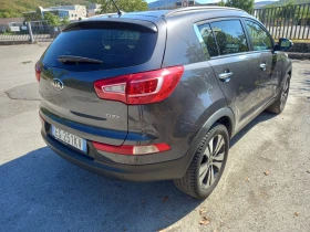 Kia Sportage 1.7CRDI-176х.км-СЕРВИЗНА КНИЖКА-ПЕРФЕКТЕН, снимка 3