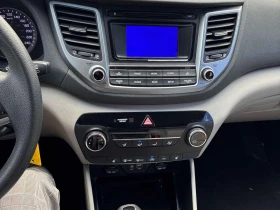 Hyundai Tucson * FWD 4dr 2.0L * ШИБИДАХ  * ПОДГРЕВИ * CARFAX *  - 11900 € / 23274.38 лв. - 35732900 9