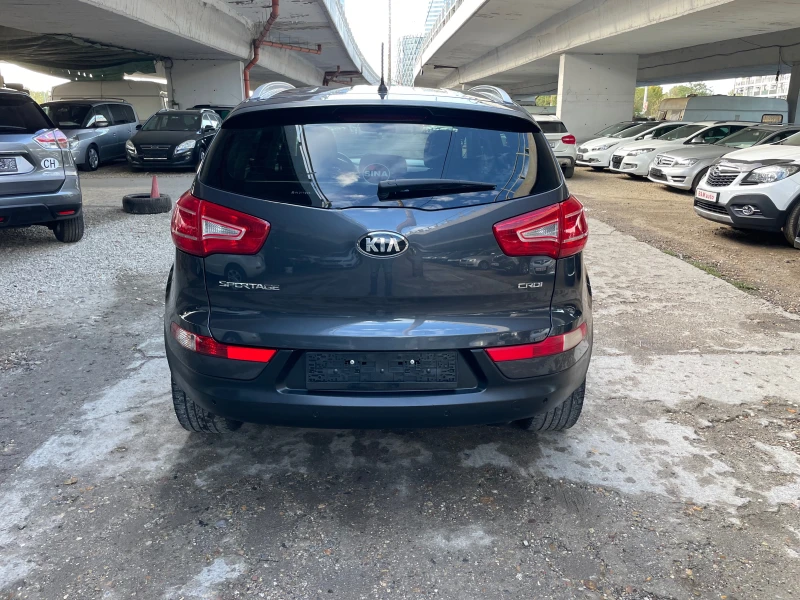 Kia Sportage 1.7CRDI-176х.км-С.ИСТОРИЯ-LED-EURO-5B-ПЕРФЕКТЕН, снимка 8 - Автомобили и джипове - 47503679