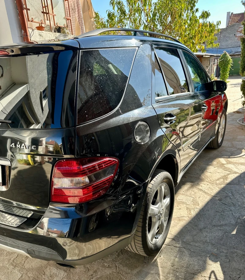 Mercedes-Benz ML 320 Sport 4 Matic, снимка 6 - Автомобили и джипове - 47961644