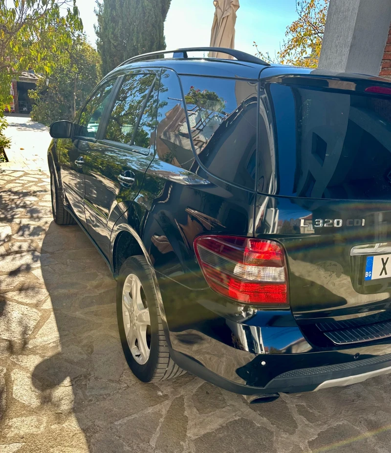 Mercedes-Benz ML 320 Sport 4 Matic, снимка 5 - Автомобили и джипове - 47961644