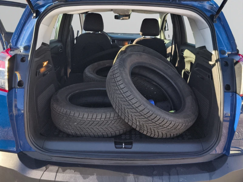 Opel Crossland X 1.2 110HP BVM6 E6 // 1902R19, снимка 13 - Автомобили и джипове - 52670937