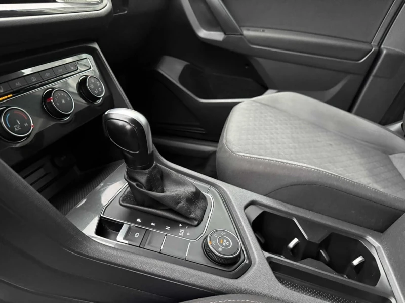 VW Tiguan * Trendline * CARFAX * ЦЕНА ДО БГ, снимка 9 - Автомобили и джипове - 53383837