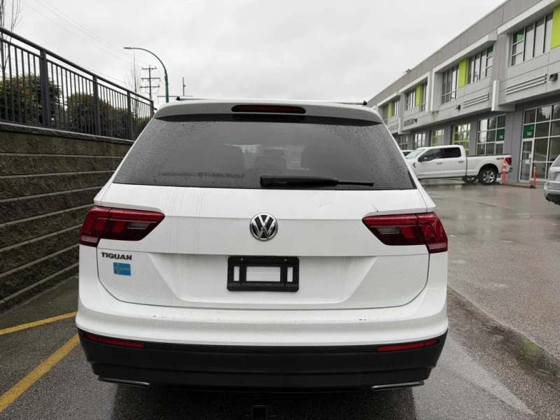 VW Tiguan * Trendline * CARFAX * ЦЕНА ДО БГ, снимка 4 - Автомобили и джипове - 53383837