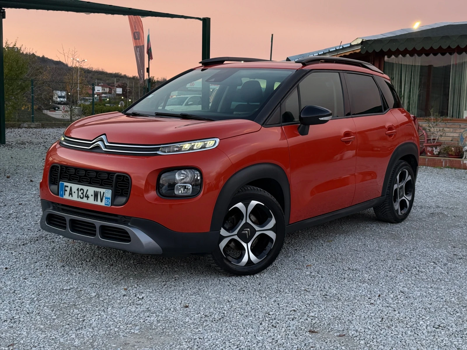 Citroen C3 Aircross 1.2 PureTech ПАНО НАВИ ЛЕИН АСИСТ, снимка 1