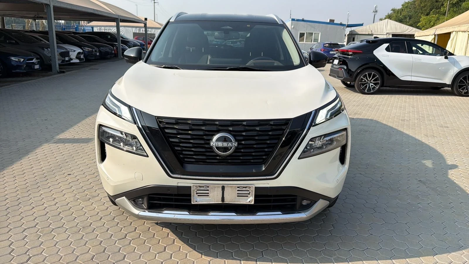 Nissan X-trail E-POWER ГАРАНЦИЯ! 7 МЕСТА - изображение 2