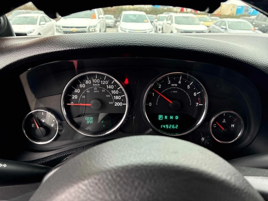 Jeep Wrangler * Sport * CARFAX * ��� ������������ ������ | Mobile.bg � ����������� 8