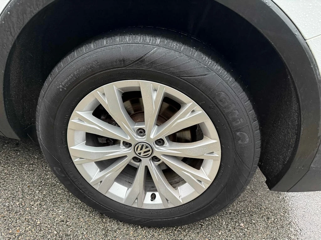 VW Tiguan * Trendline * CARFAX * ���� �� �� | Mobile.bg � ����������� 6