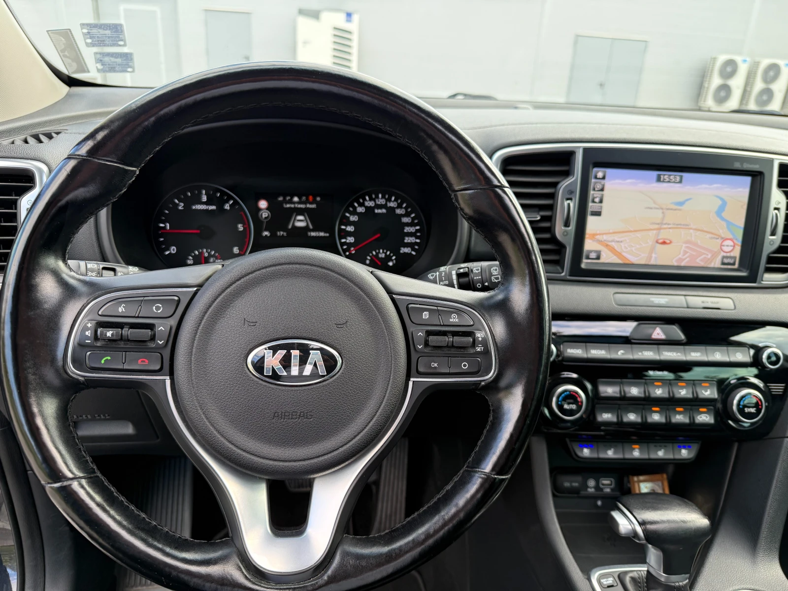 Kia Sportage 1.7CRDI-DISTRONIC-PANORAMA-FULL | Mobile.bg � ����������� 14