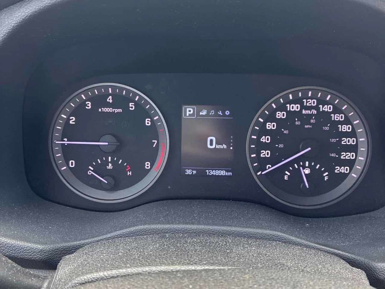 Hyundai Tucson * FWD 4dr 2.0L * �������  * �������� * CARFAX *  | Mobile.bg � ����������� 8