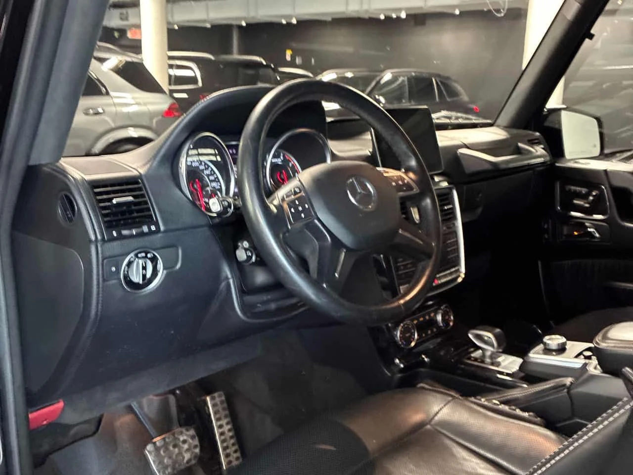 Mercedes-Benz G 63 AMG * ГЛАВНО ПРЕДСТАВИТЕЛСТВО* , снимка 6 - Автомобили и джипове - 54609849