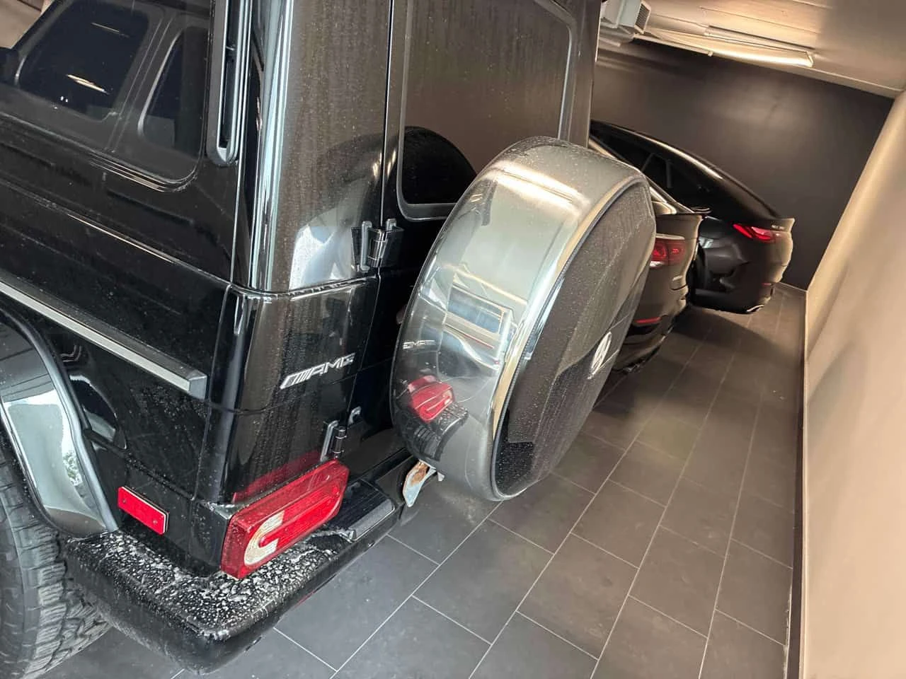 Mercedes-Benz G 63 AMG * ГЛАВНО ПРЕДСТАВИТЕЛСТВО* , снимка 4 - Автомобили и джипове - 54609849