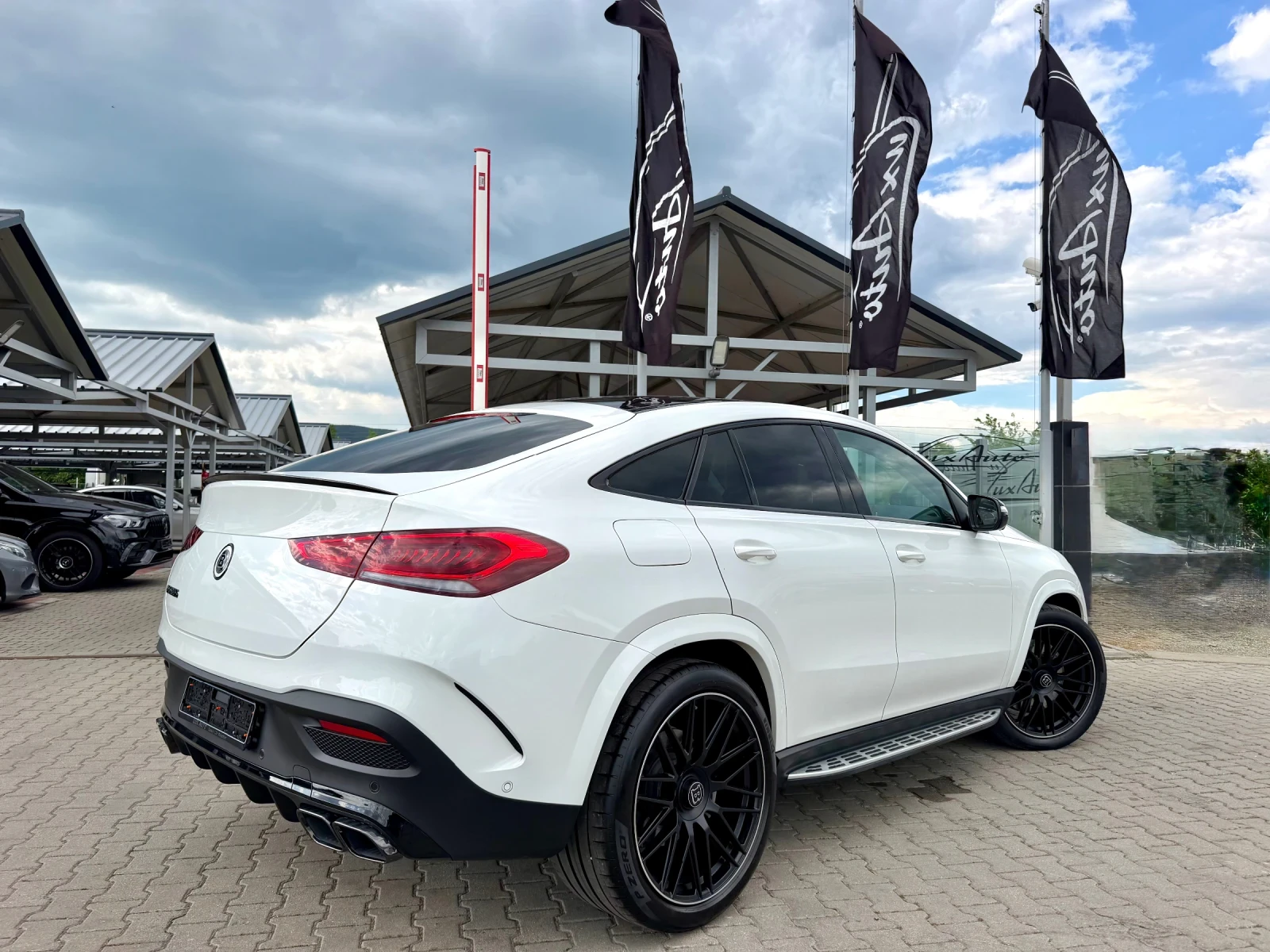 Mercedes-Benz GLE 400 350d#4MAT#BRABUS#CARBON#AIRMAT#360* CAM#118000KM, снимка 5 - Автомобили и джипове - 54635559