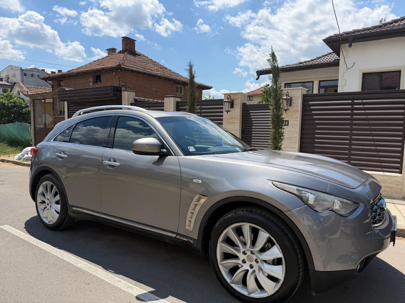 Infiniti Fx 50 Infiniti FX 50 S , снимка 2 - Автомобили и джипове - 54684146