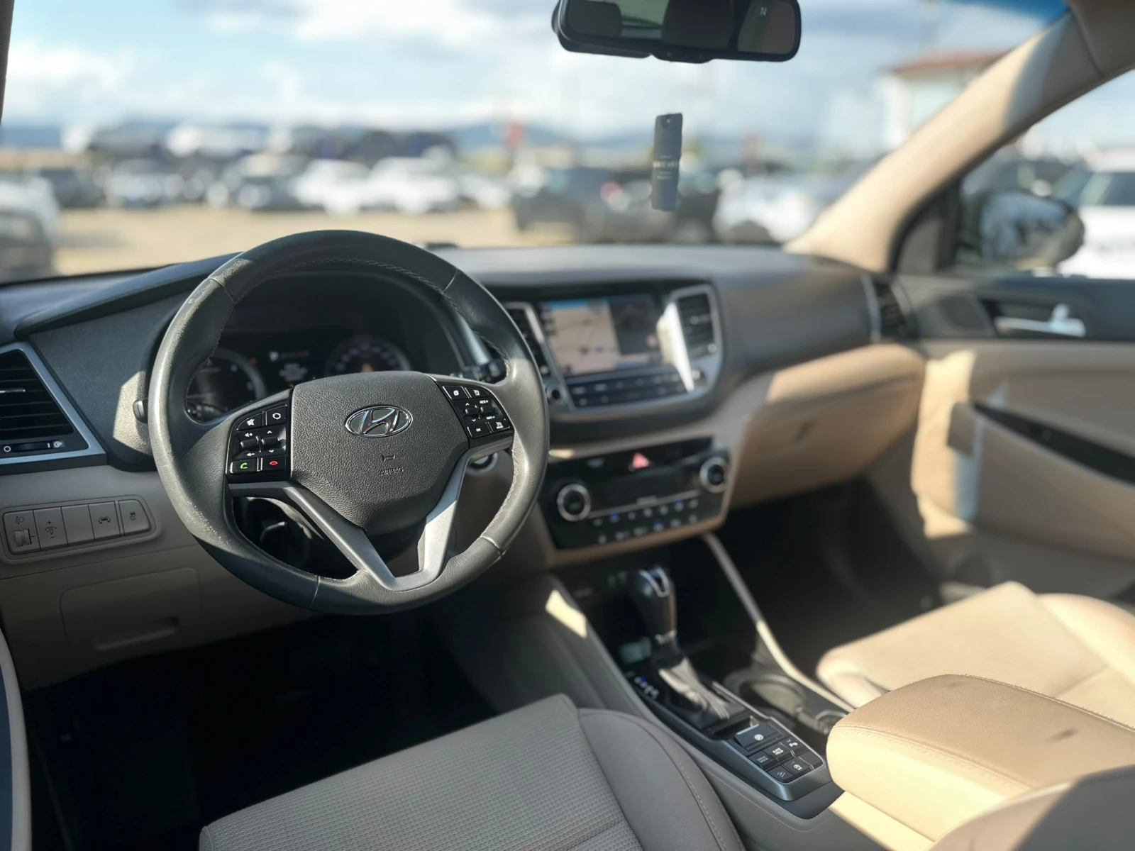 Hyundai Tucson / 1.7D / EURO 6 / NAVI / SOUND EDITION / , снимка 9 - Автомобили и джипове - 55197090