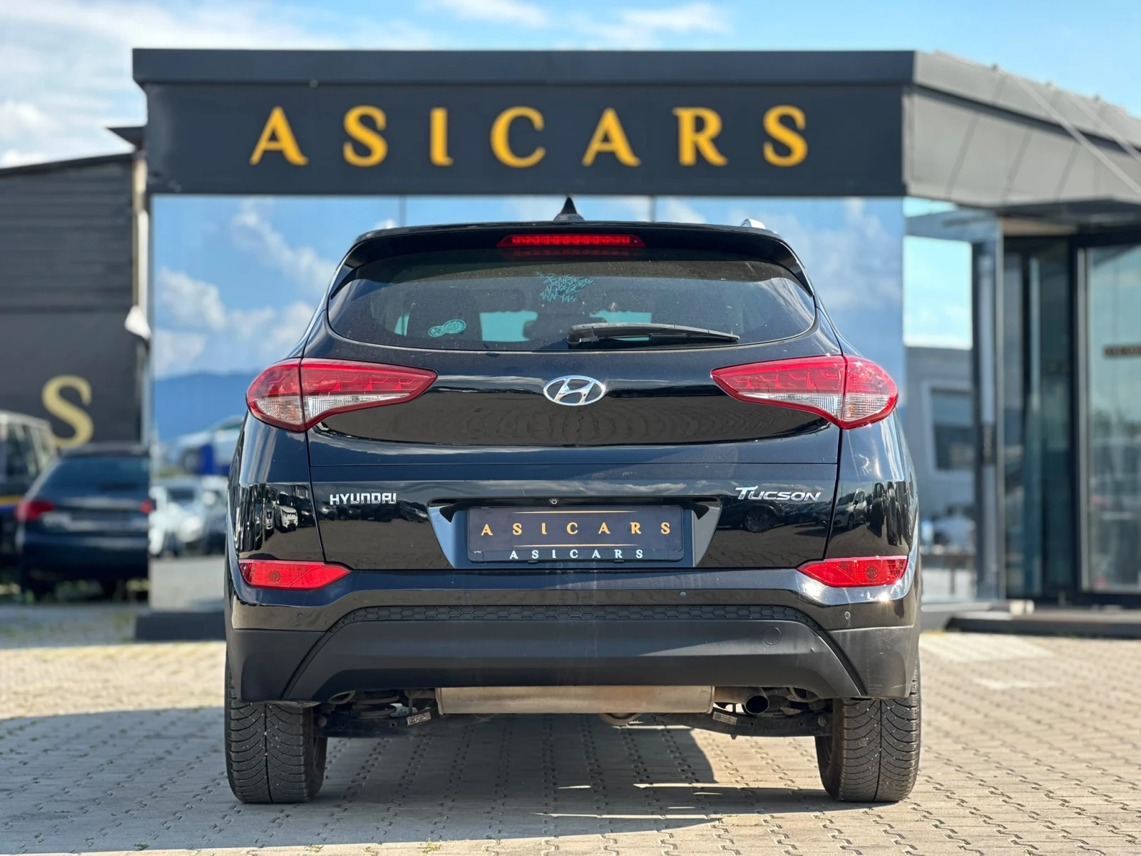 Hyundai Tucson / 1.7D / EURO 6 / NAVI / SOUND EDITION / , снимка 4 - Автомобили и джипове - 55197090