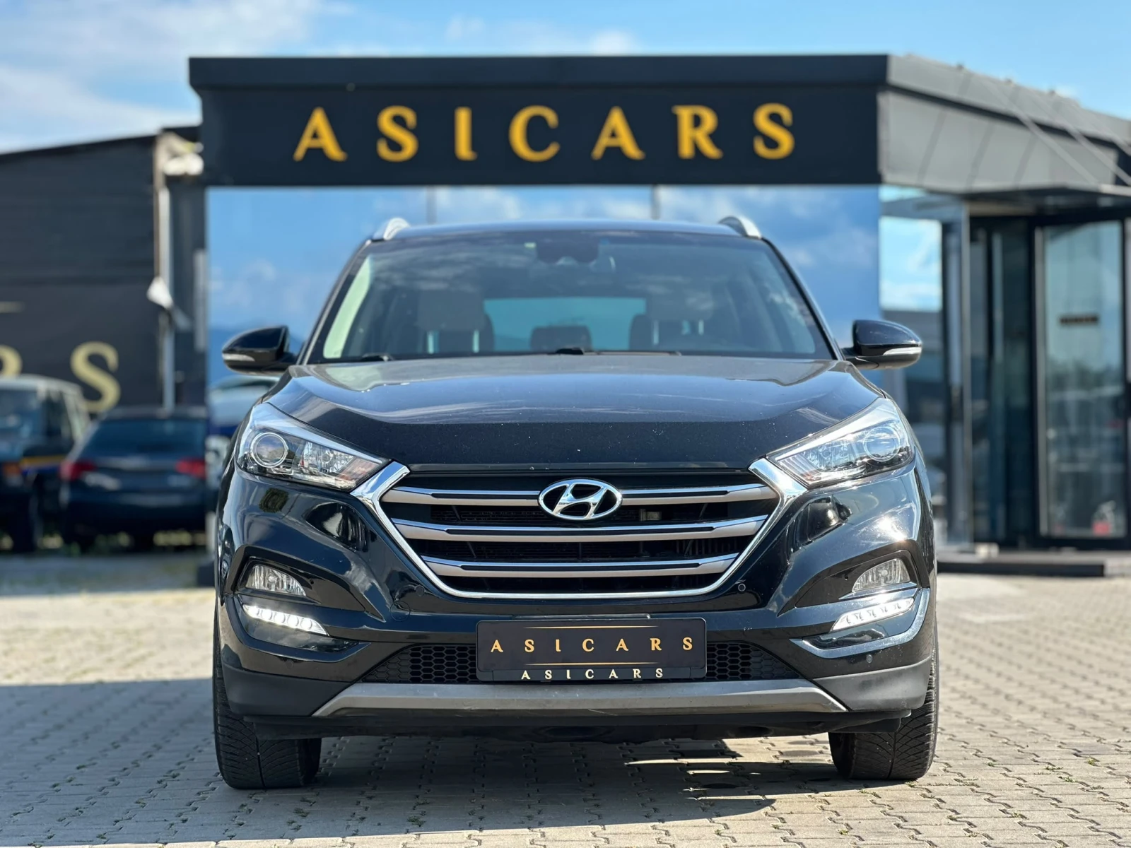 Hyundai Tucson / 1.7D / EURO 6 / NAVI / SOUND EDITION / , снимка 8 - Автомобили и джипове - 55197090