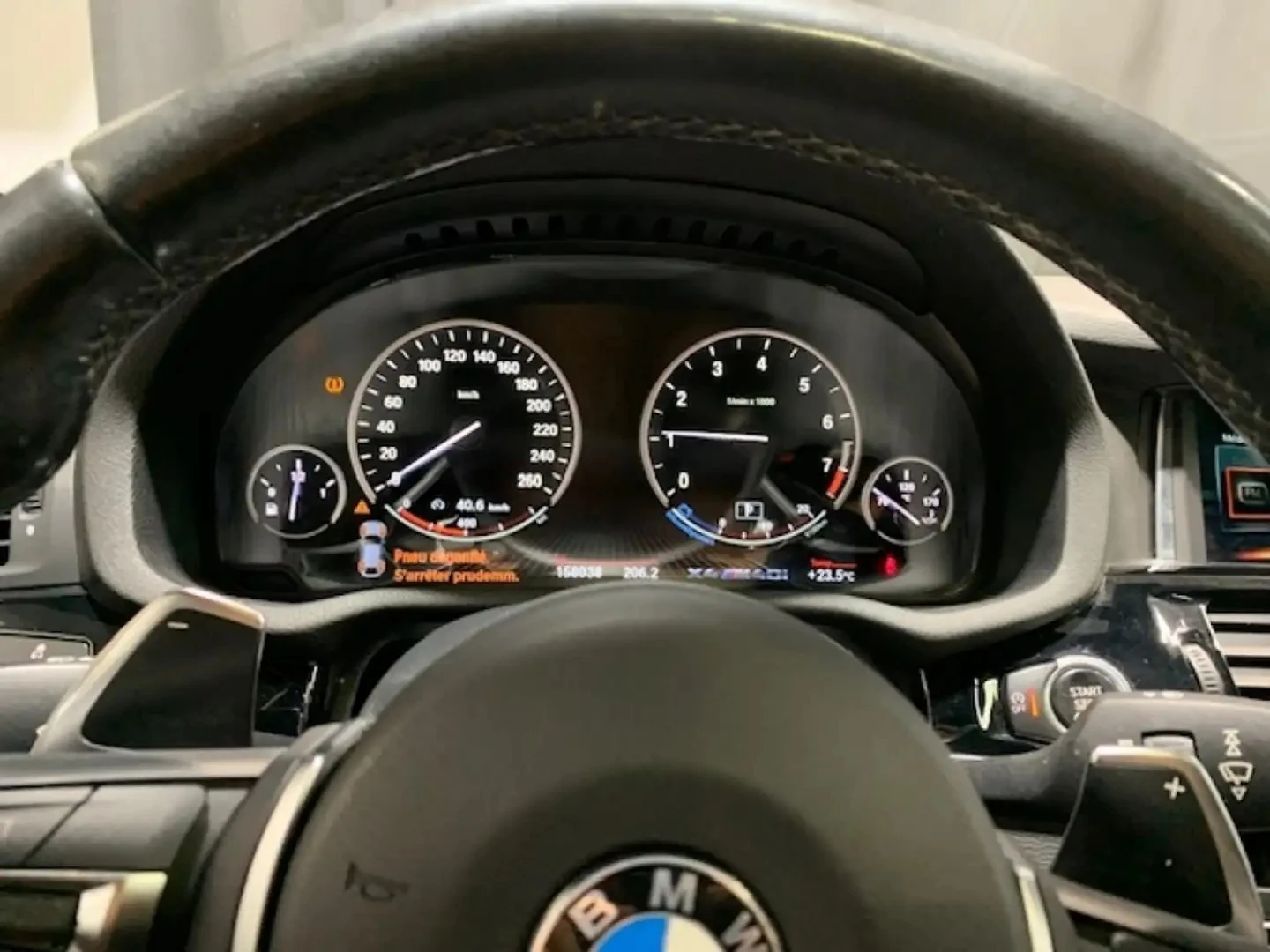BMW X4 M40i* Панорама * АвтоКредит* (ЦЕНА ДО БГ)* , снимка 17 - Автомобили и джипове - 55931739
