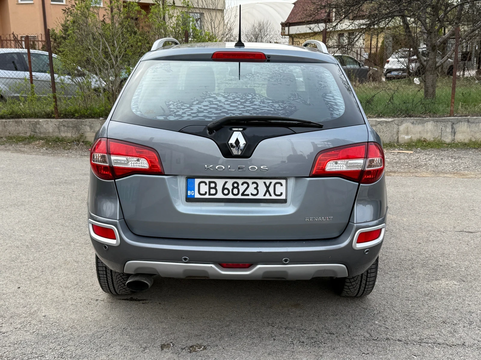 Renault Koleos 2.0 dCi (173hp) Нов мотор / Напълно обслужен ., снимка 6 - Автомобили и джипове - 56062109