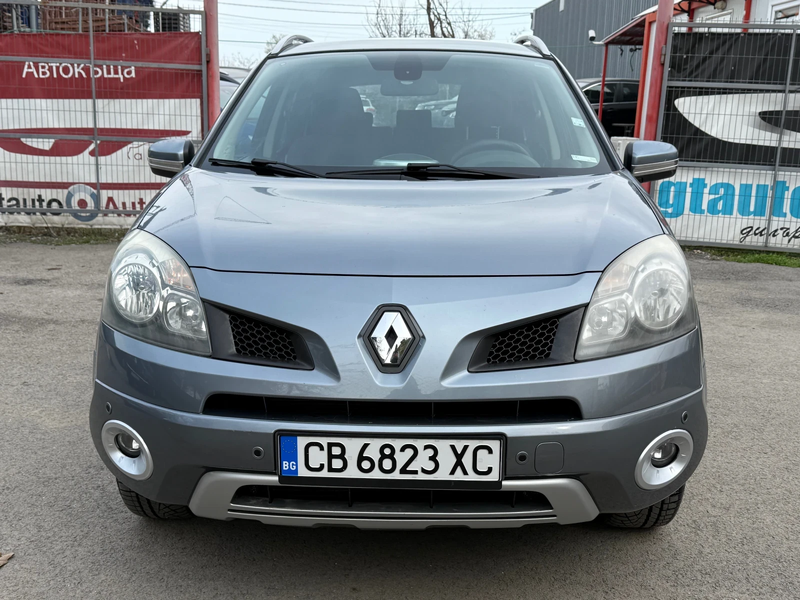 Renault Koleos 2.0 dCi (173hp) Нов мотор / Напълно обслужен ., снимка 2 - Автомобили и джипове - 56062109