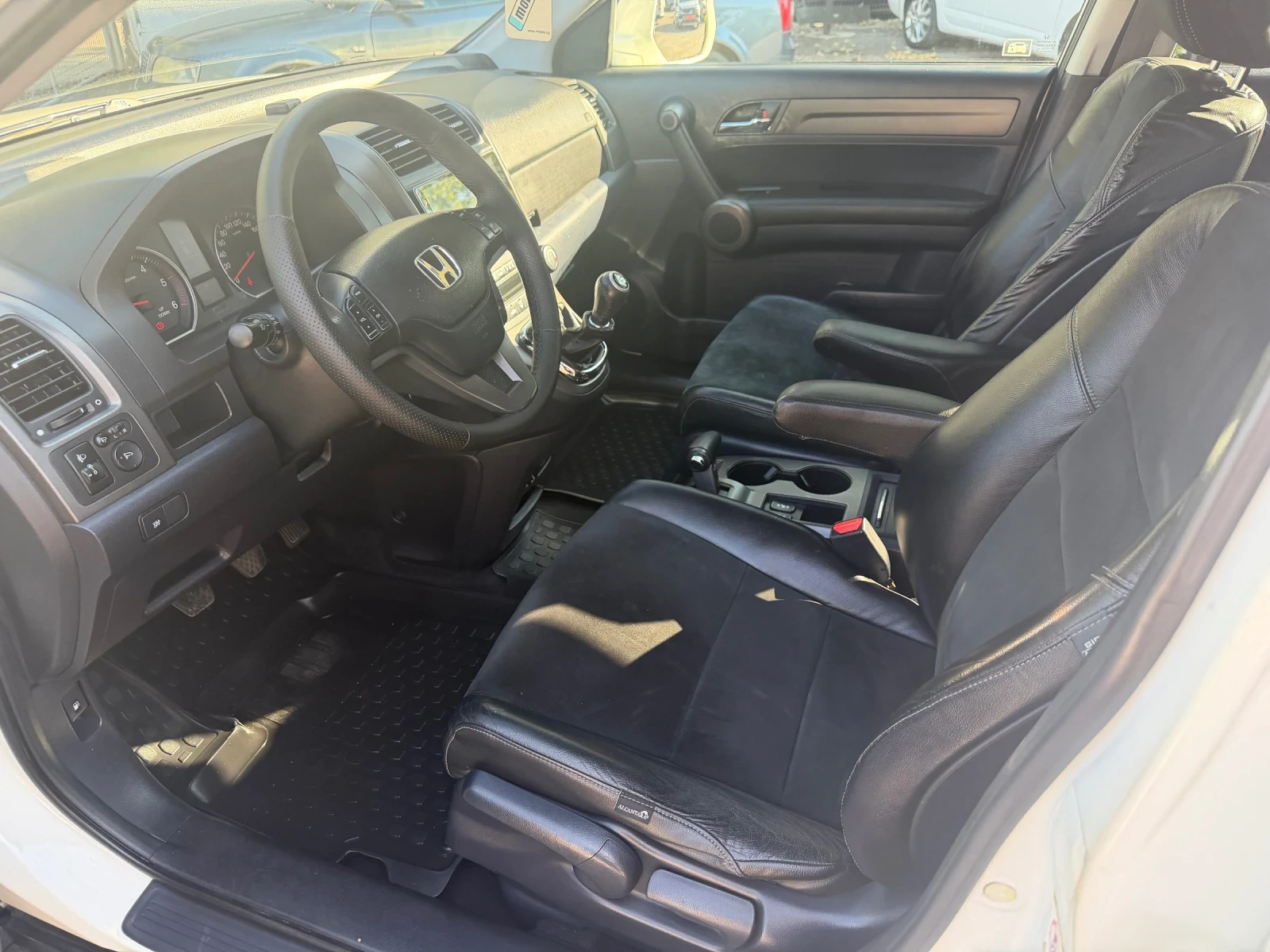 Honda Cr-v 2.2CDTI* Facelift, снимка 9 - Автомобили и джипове - 56065136
