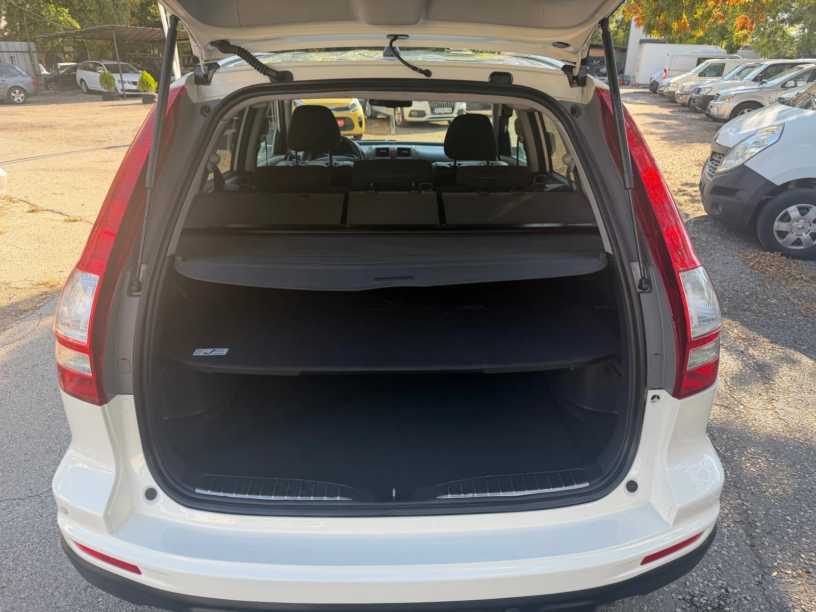 Honda Cr-v 2.2CDTI* Facelift, снимка 14 - Автомобили и джипове - 56065136