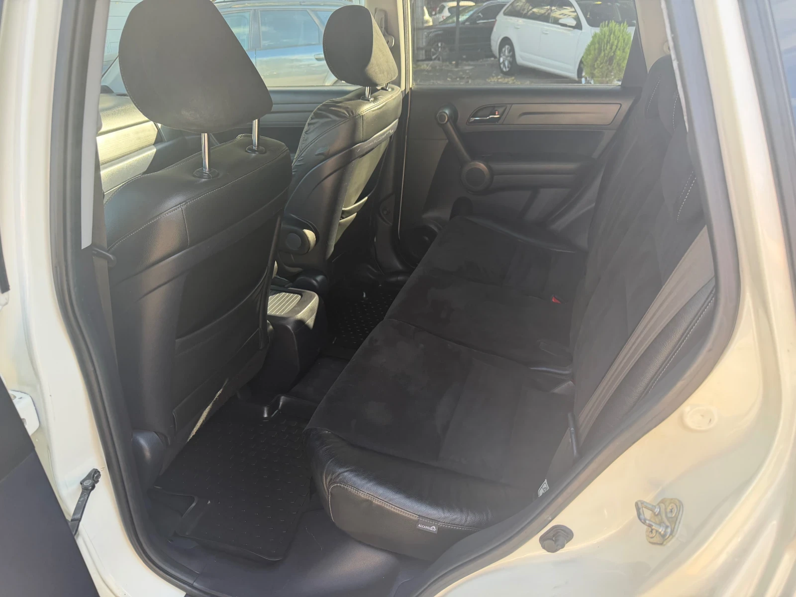 Honda Cr-v 2.2CDTI* Facelift, снимка 12 - Автомобили и джипове - 56065136