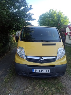 Opel Vivaro, снимка 1 - Бусове и автобуси - 45701240