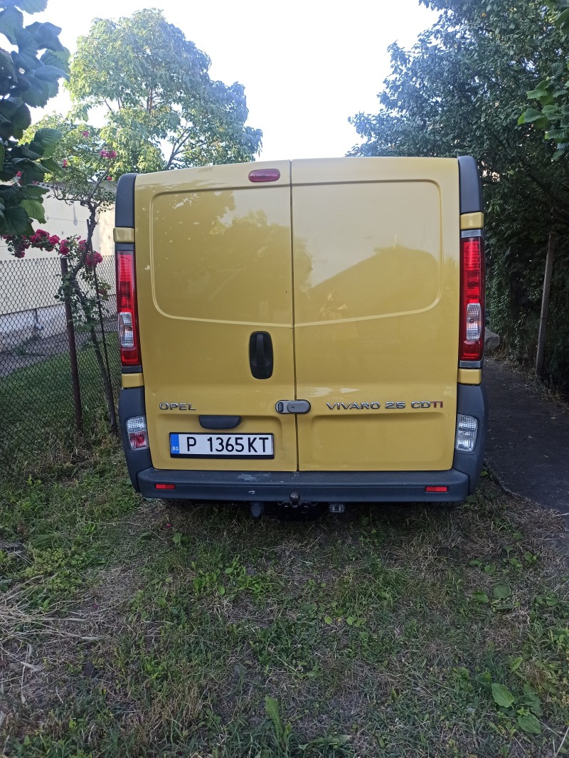Opel Vivaro, снимка 4 - Бусове и автобуси - 45701240