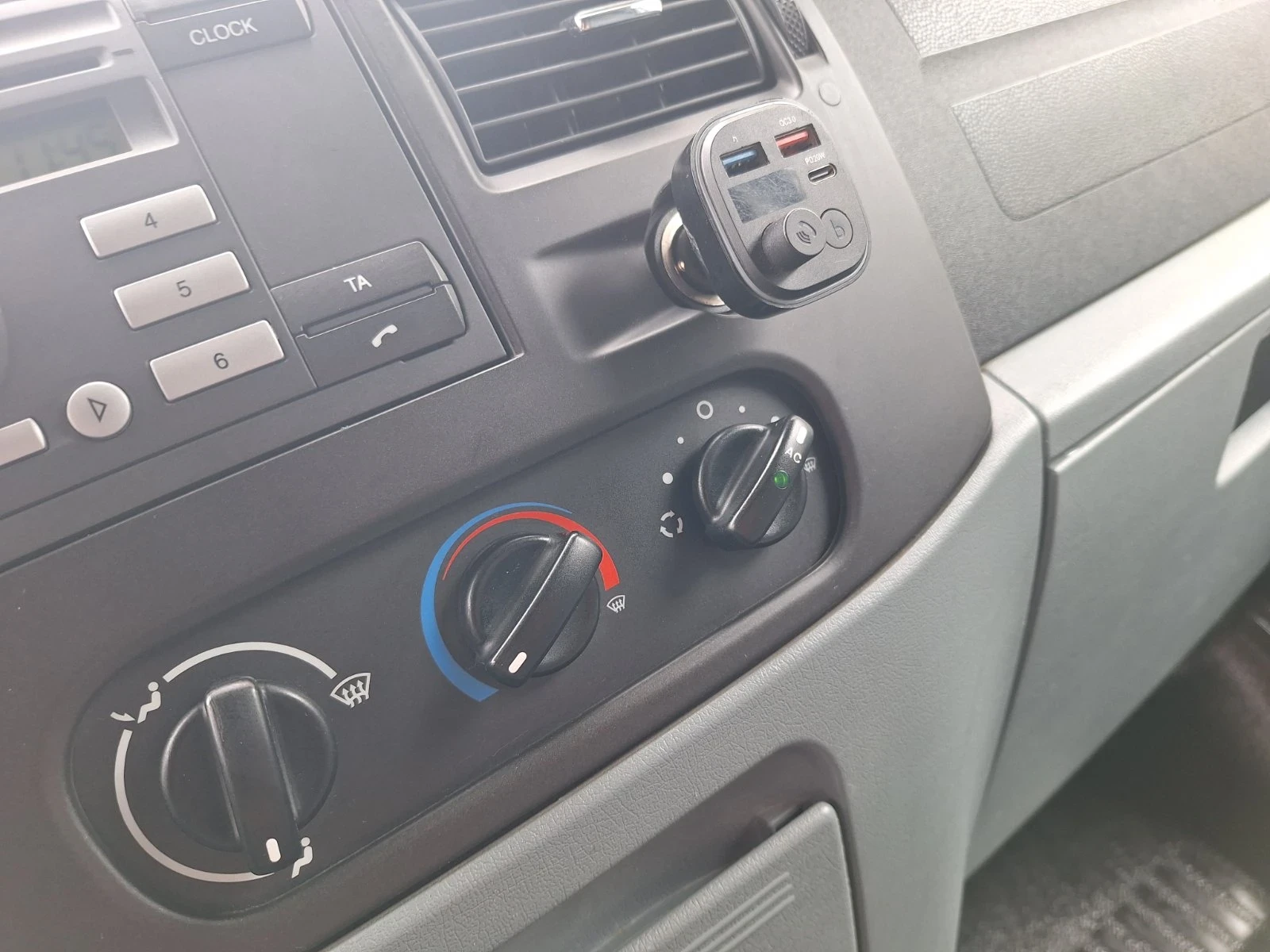 Ford Transit 2.2TDCI/116КС/2009/ГОДИНА, снимка 10 - Бусове и автобуси - 54896043