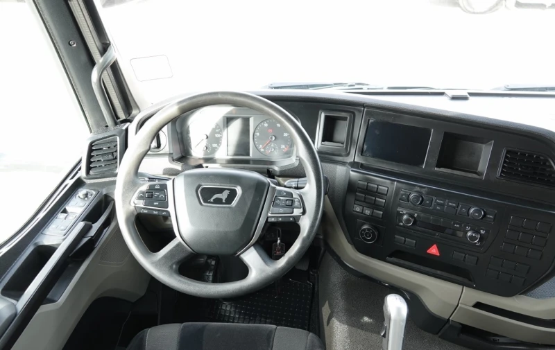 Man Tgs 41.470* 8X6* MANUAL* MEILLER KIPPER* WEBASTO, снимка 9 - Камиони - 53528067