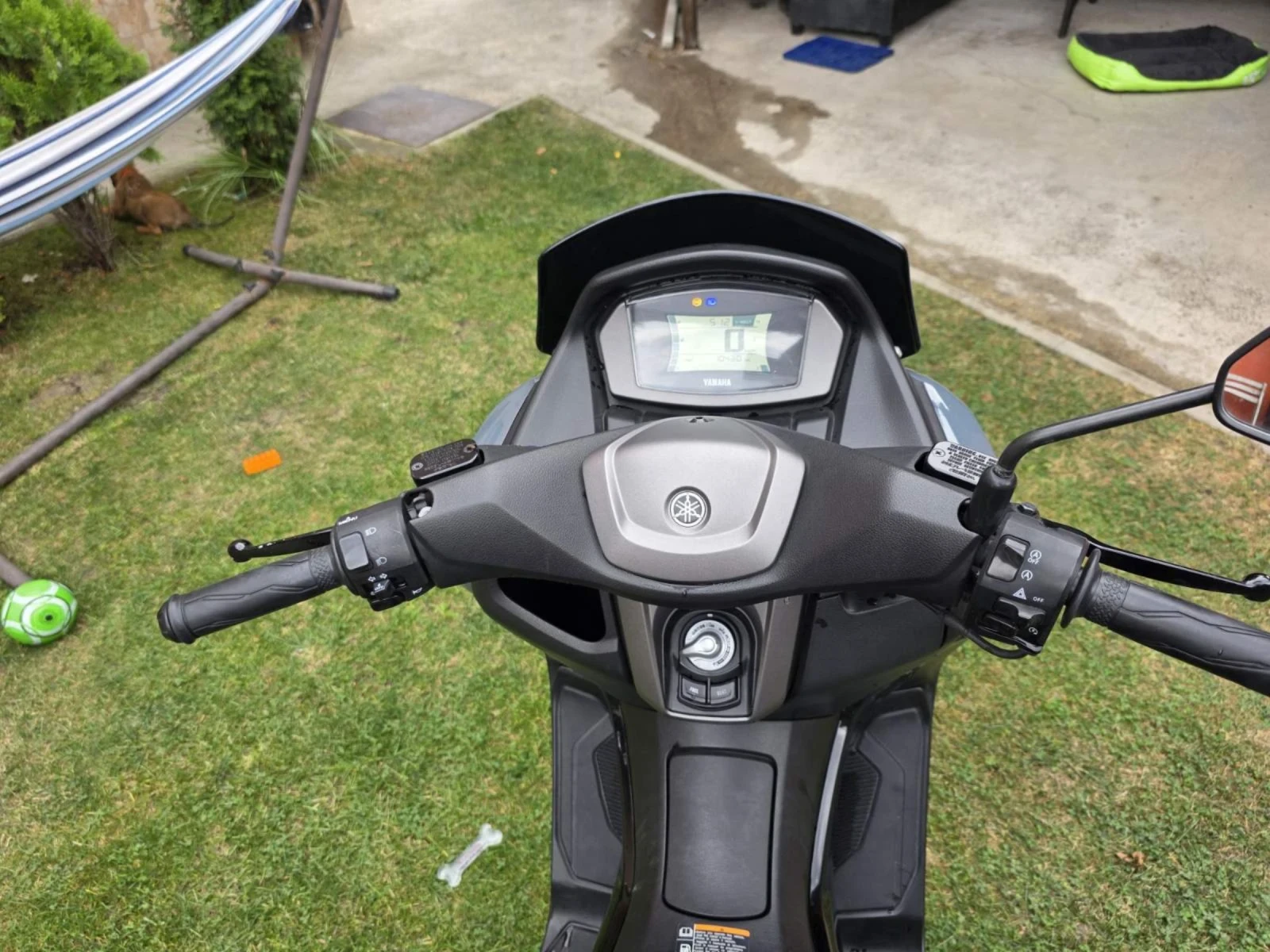 Yamaha NMAX GPD 125.  Нов внос Швейцария, Сервизна книжка  - изображение 8