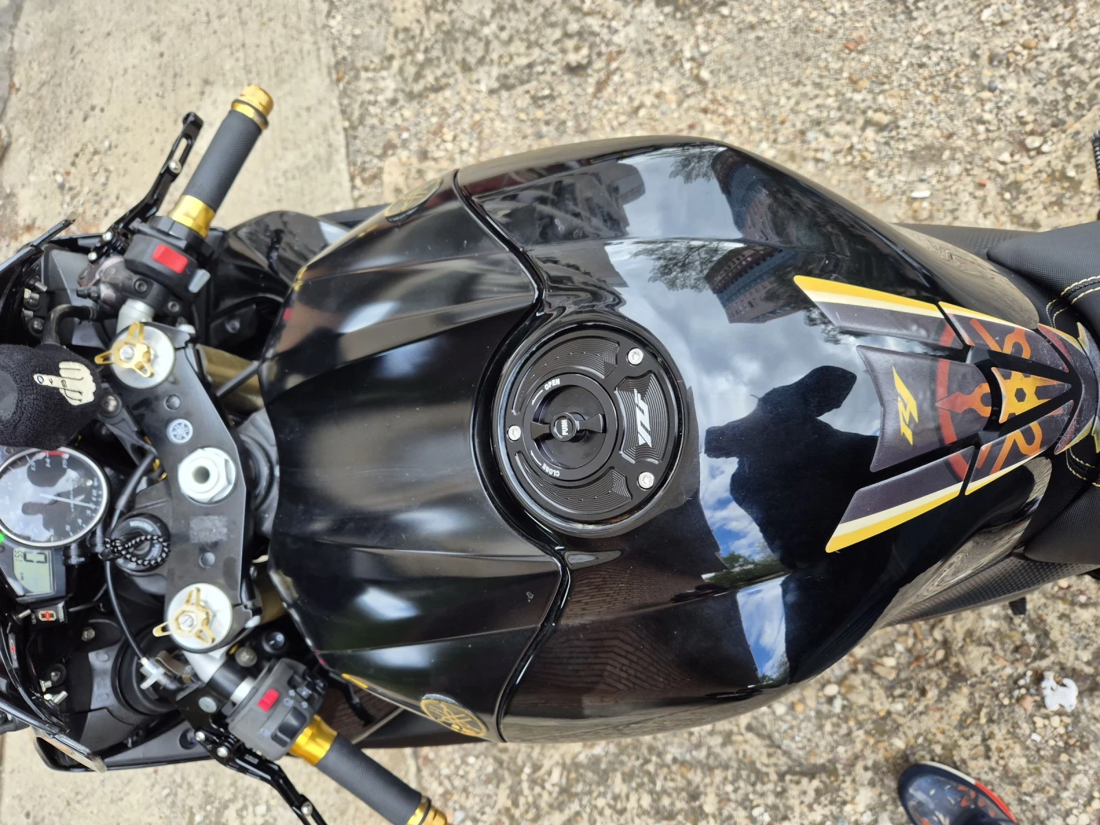 Yamaha YZF-R1  - изображение 9