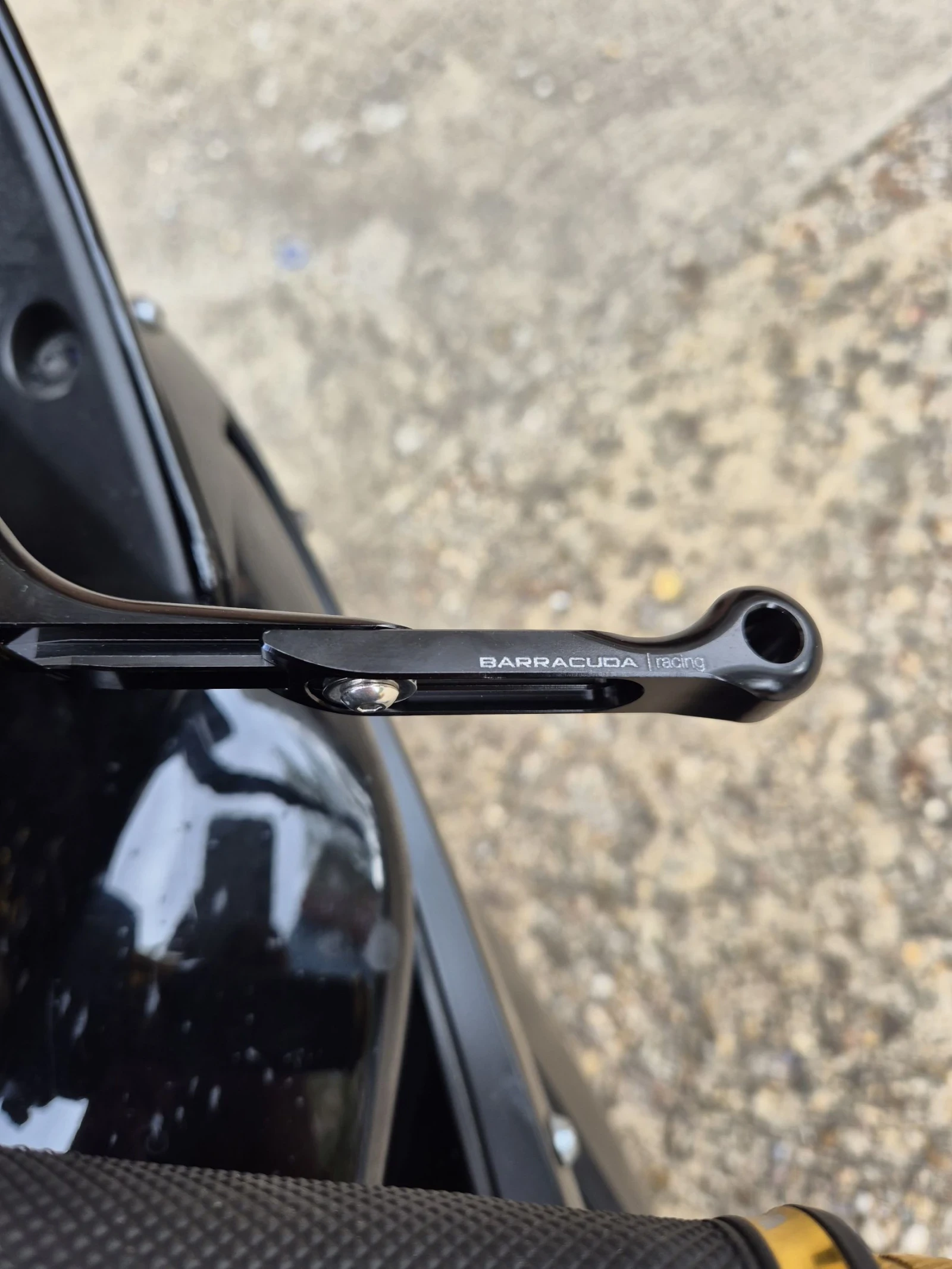 Yamaha YZF-R1 | Mobile.bg   12