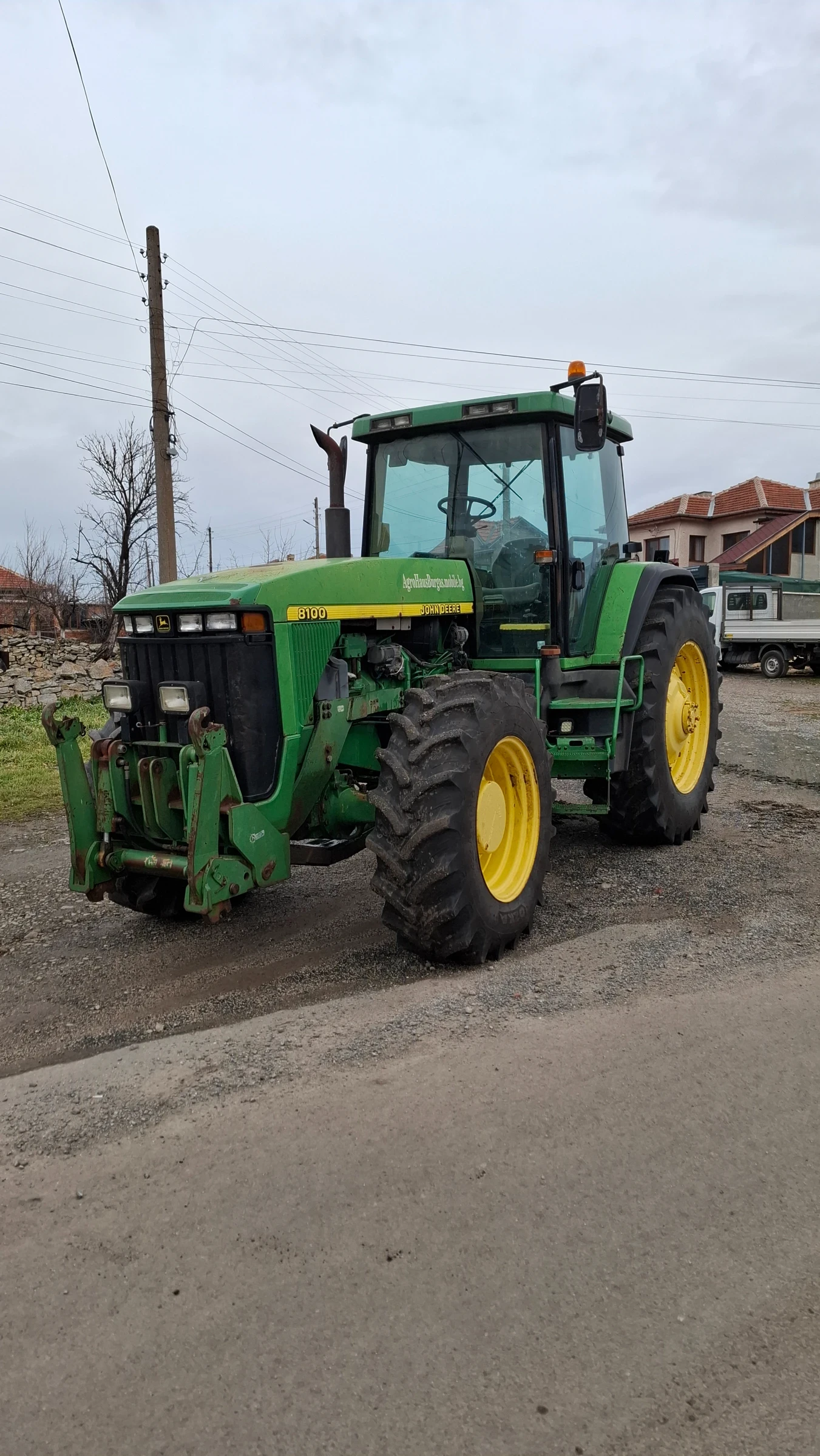Трактор John Deere 8100 - изображение 2