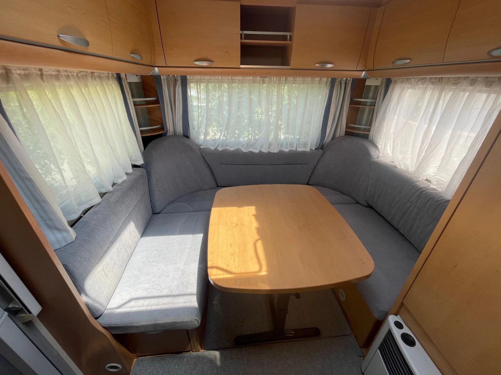Каравана Knaus 500 SUISS - изображение 8