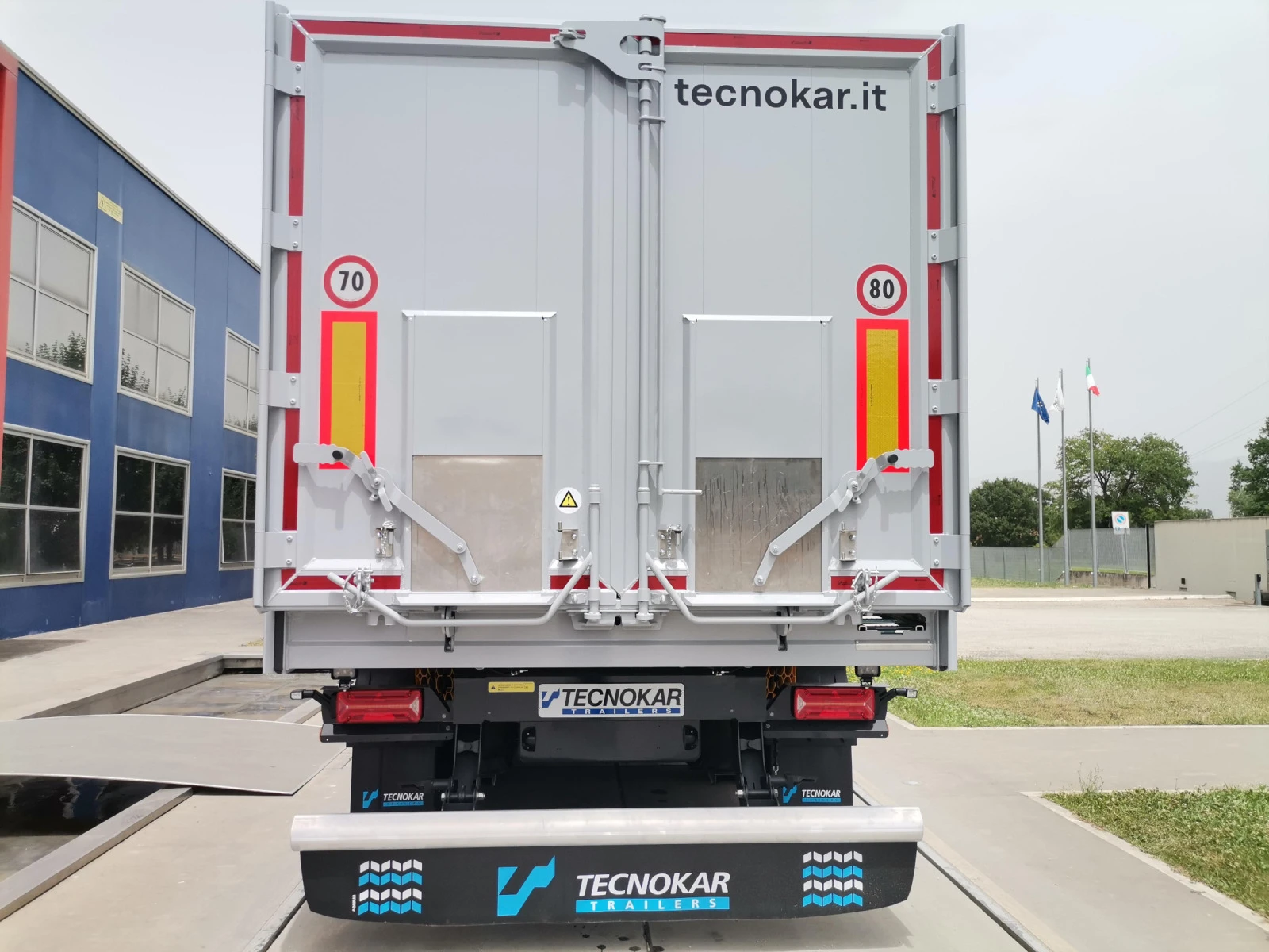 ����������� Tecnokar | Mobile.bg � ����������� 3